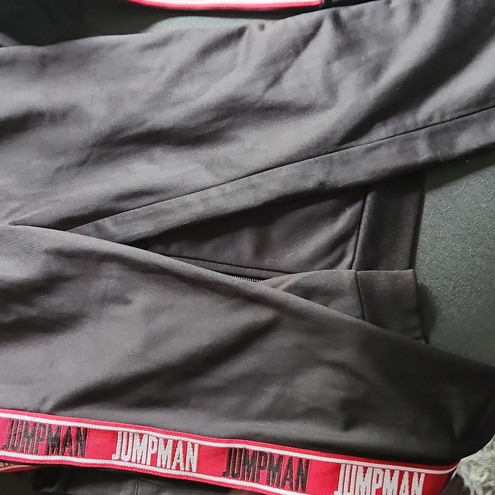 Black and Red Jumpman Tracksuit - Picture 3 of 4